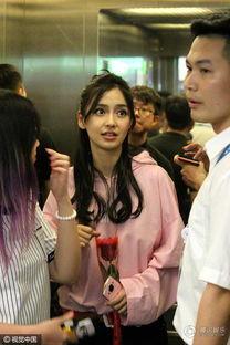 娱乐圈吃瓜小孩视频,萌态百出，笑料连连